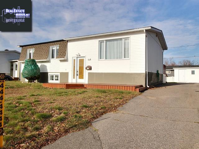 Property 25 Rue De La Riviere main img