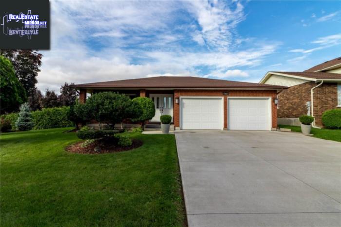Property 7933 Mount Carmel Boulevard main img