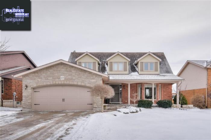 Property 15 Joann Crescent main img