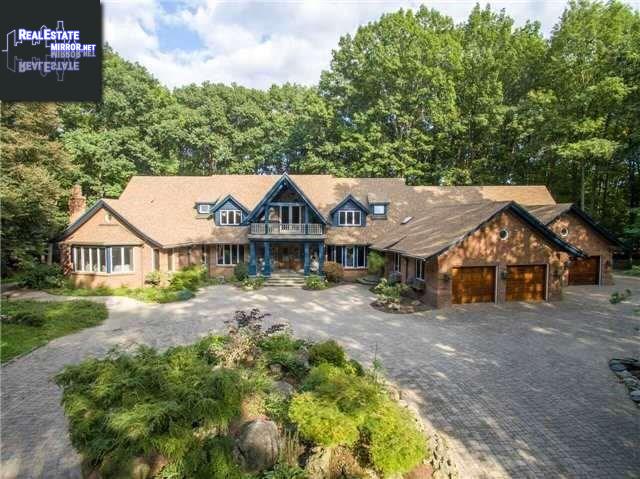Property 7450 Matchette Road main img