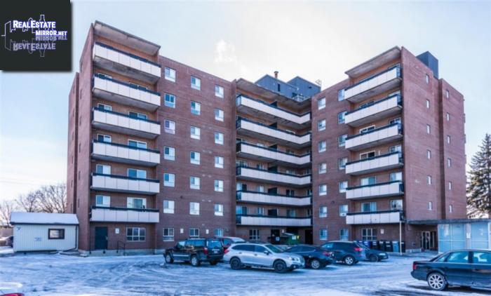Property 305-279 Chandler Drive main img