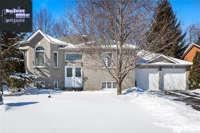 Property 42 Royal Beech Drive main img