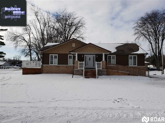 Property 40 Lakeshore Boulevard main img