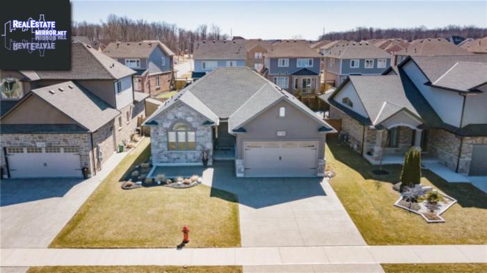 Property 8736 Angie Drive main img