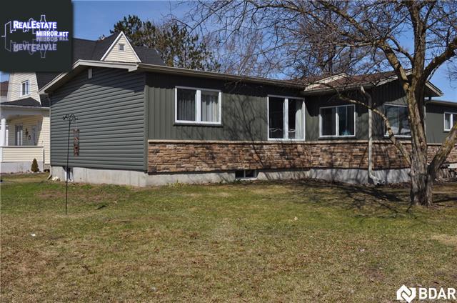 Property 24 Chatham Street main img