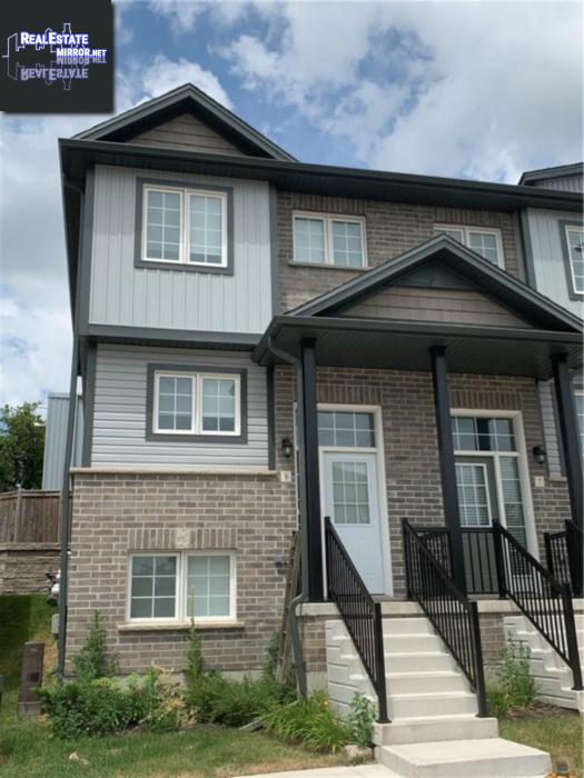 Property 8-350 Dundas Street S main img