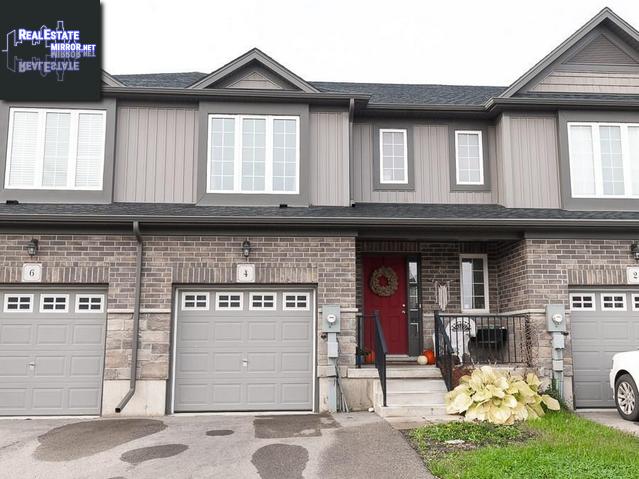 Property 4 Robertson Drive main img