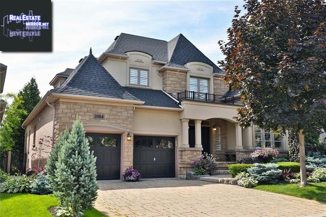 Property 3164 Saddleworth Crescent main img