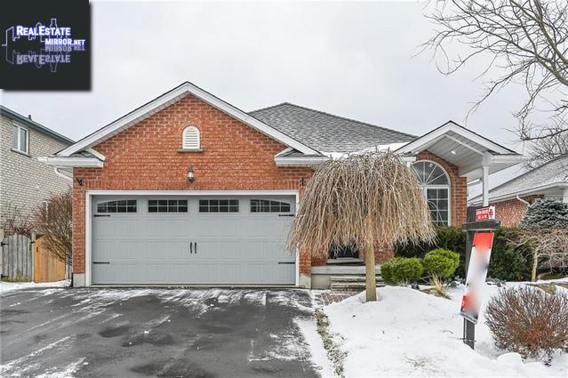 Property 21 Weir Drive main img