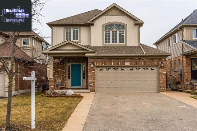 Property 25 Robert Simone Way main img