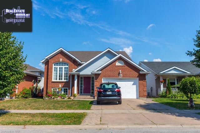 Property 8147 Harvest Crescent main img