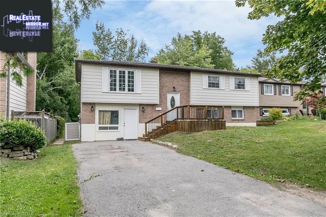 Property 18 Chippawa Court main img