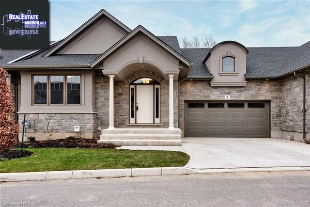 Property #3-3757 St. Peter Avenue main img