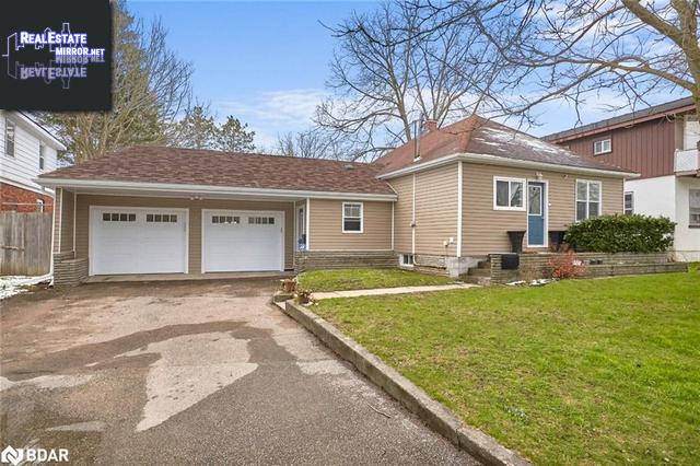 Property 35 Donald Street main img
