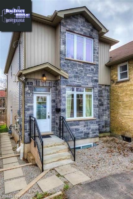Property 447 Stirling Avenue S main img
