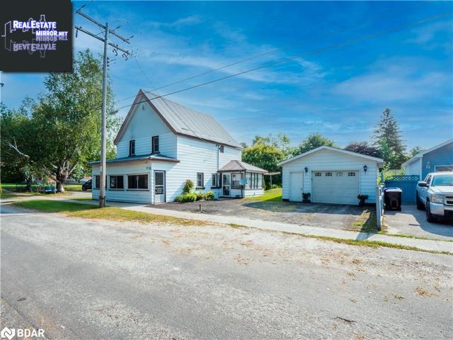 Property 3423 Muskoka Street S main img