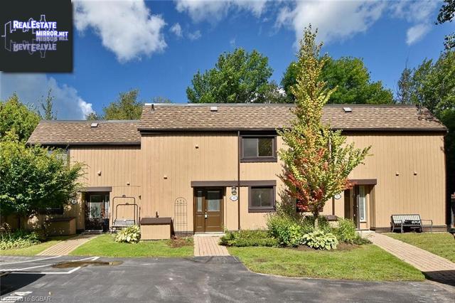 Property 102 Escarpment Crescent main img