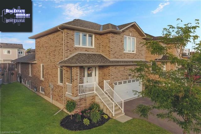 Property 182 Chandler Crescent main img