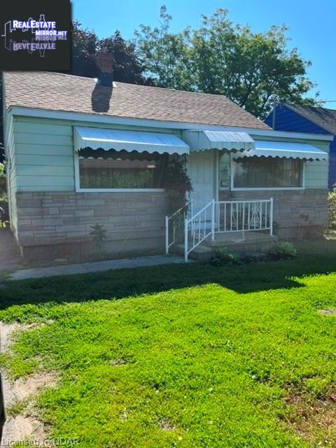Property 867 Division Street main img