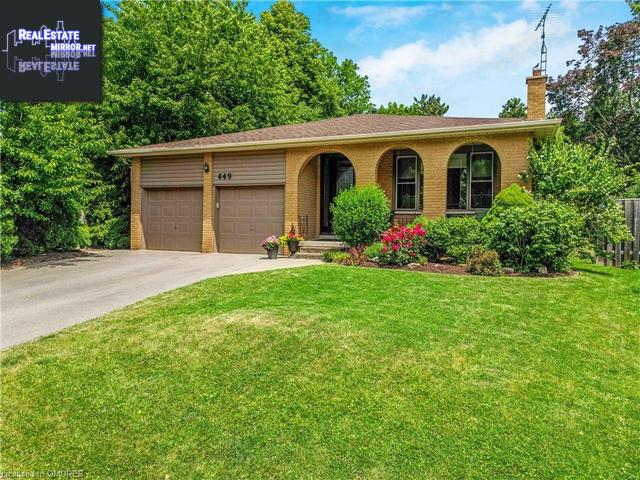 Property 449 Valleyview Crescent main img
