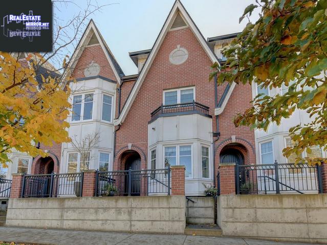 Property 2-675 Superior St main img