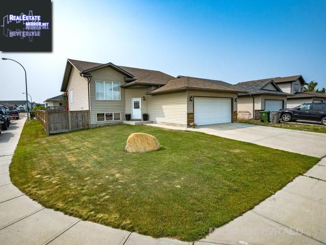 Property 2002 47th Avenue main img