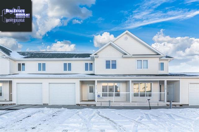 Property 311-4321 32 Street main img