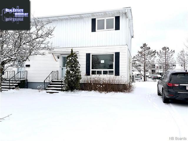 Property 198 Horsler Drive main img