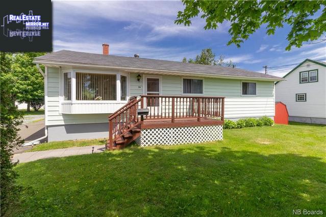 Property 34 Woods Avenue main img