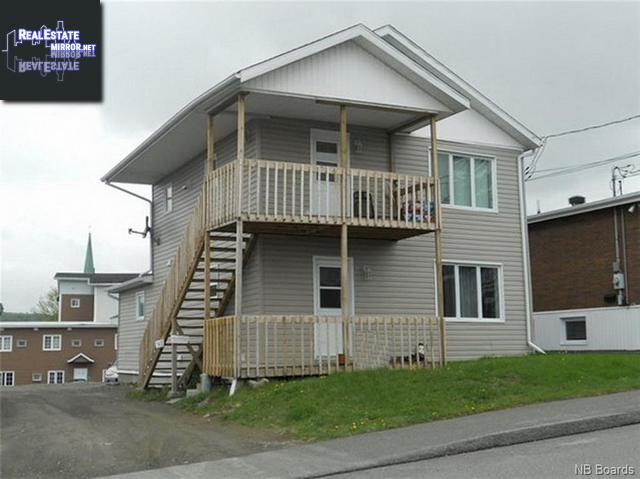 Property 10 33e Avenue main img
