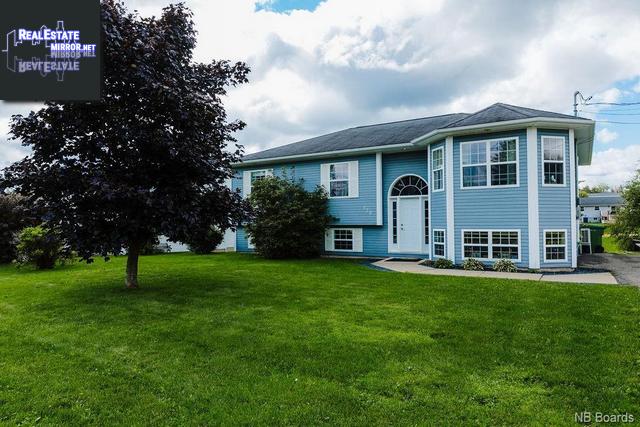 Property 139 Eastwood Drive main img