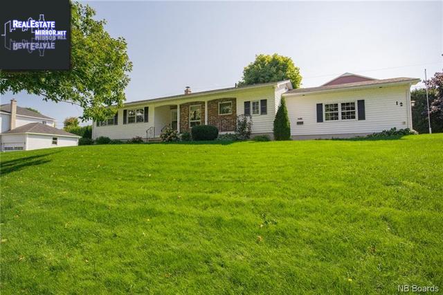 Property 12 Thorndale Court main img