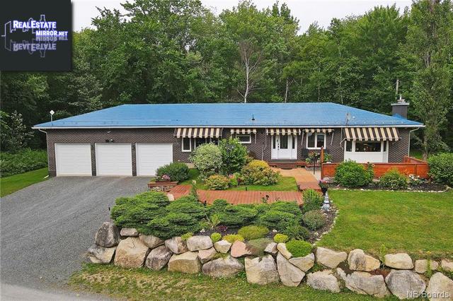 Property 19 Sunset Cove Lane main img