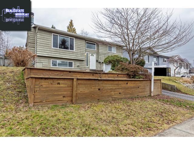 Property 32769 Badger Avenue main img