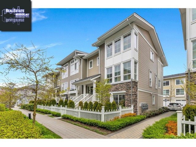 Property 57 5551 Admiral Way main img