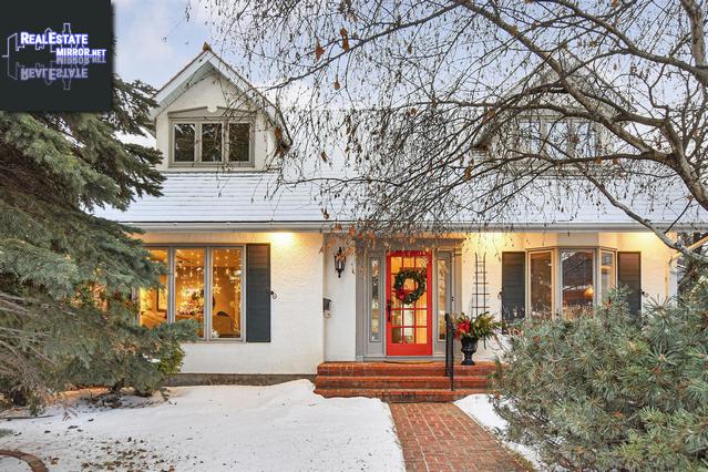 Property 2723 Harrington Mews main img
