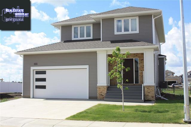 Property 555 Bolstad Turn main img