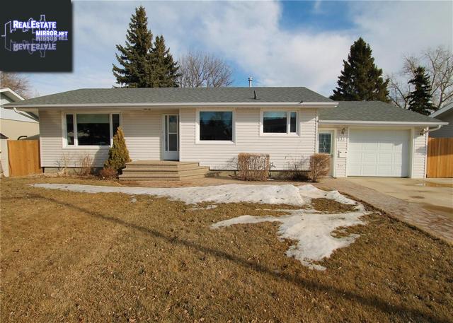 Property 35 Macdonald Cres main img