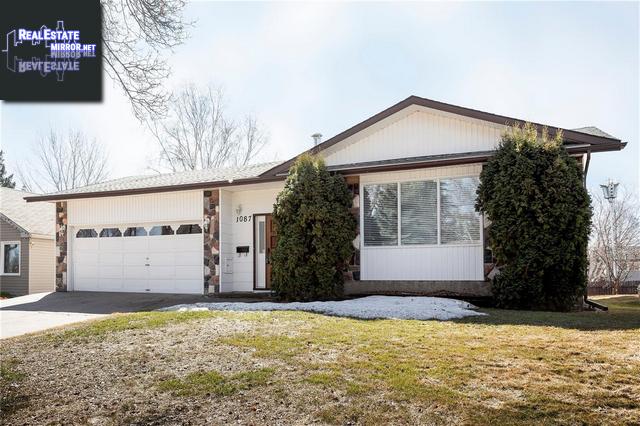 Property 1087 Wyllie Cres main img