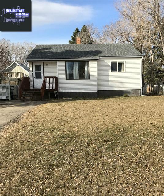 Property 1106 1st St E main img