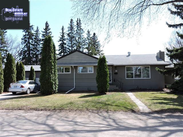 Property 1701 Ewart Ave main img