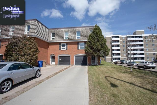Property 3002 Gordon Rd main img