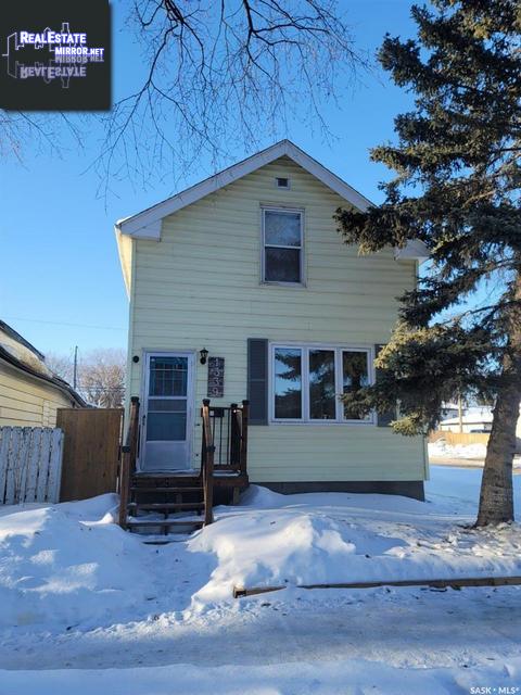 Property 1339 B Ave N main img