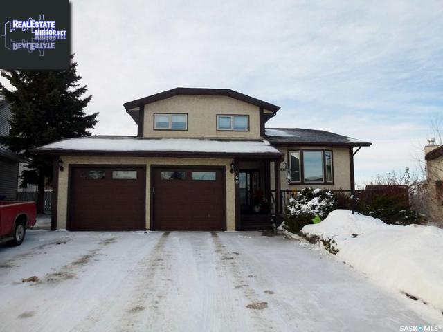 Property 160 Stewart Cres main img