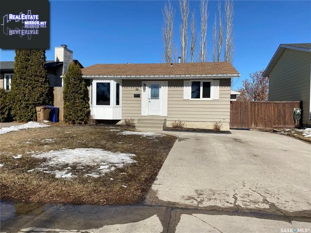 Property 86 Greenwood Cres main img