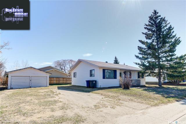 Property 245 5th Ave N main img