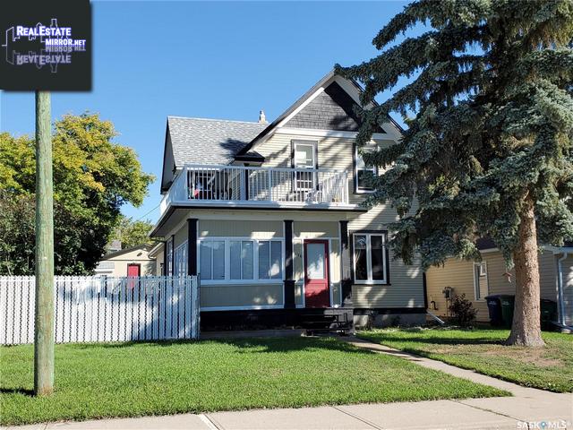 Property 576 Hochelaga St W main img