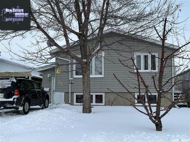 Property 241 Boychuk Dr main img