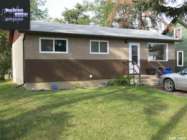 Property 803 7th Ave W main img