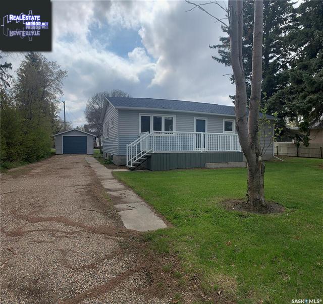 Property 311 5th Avenue E main img